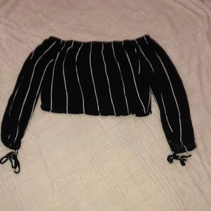 Long sleeve off the shoulder Kendall and Kylie top